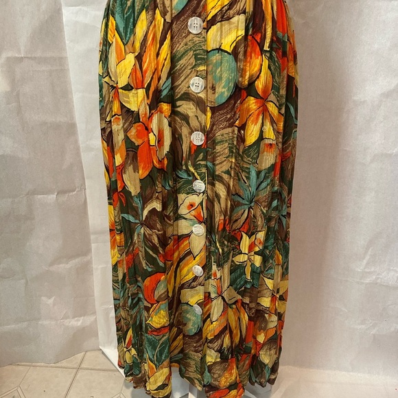 Vibrant Tropical Button-Down Midi Dress - Picture 3 of 14